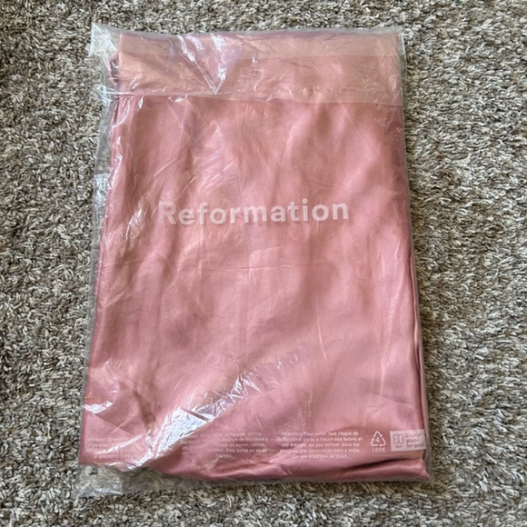 NWT Reformation Joanna Silk Midi Dress in Blush Pink - Picture 4 of 9